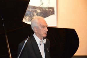 1325th Liszt Evening. Oborniki Śląskie, Parlour of Four Muses, 01.03.2019. <br> Mieczysław Szlezer - violin, Danuta Mroczek-Szlezer - piano, Juliusz Adamowski - commentary. Photo by Waldemar Marzec.